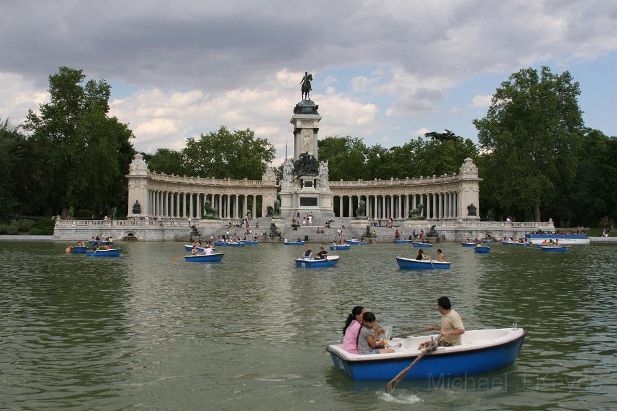 IMG_7190.JPG - Retiro Park