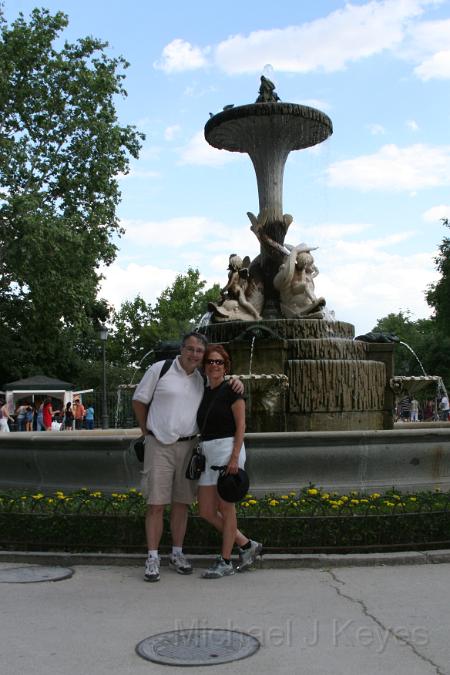 IMG_7272.JPG - Fountain , Retiro Park