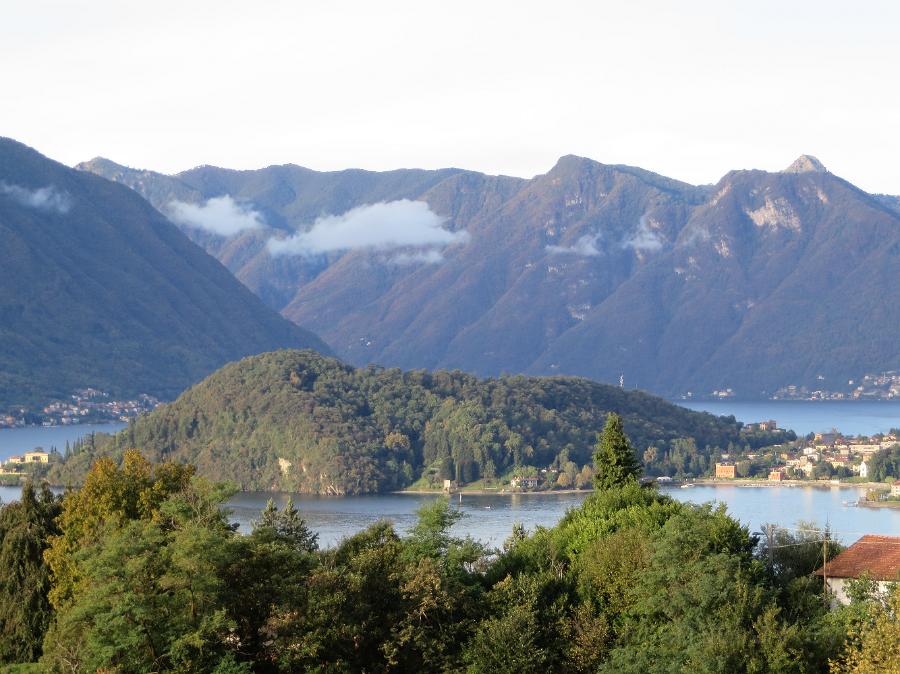 IMG_0424.JPG - View from Hotel Rusall, over Lake Como
