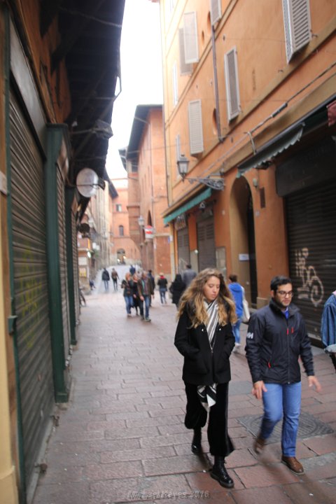 IMG_3107.JPG - Always a small alley