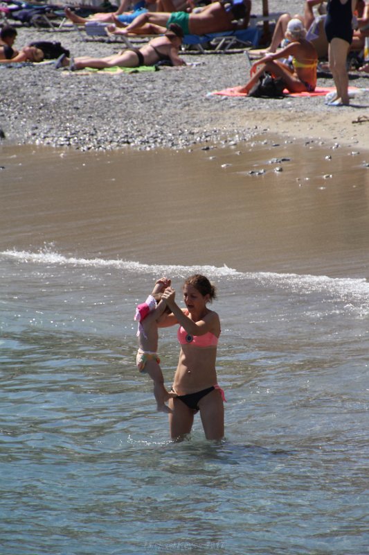IMG_9250.JPG - Beach baby!