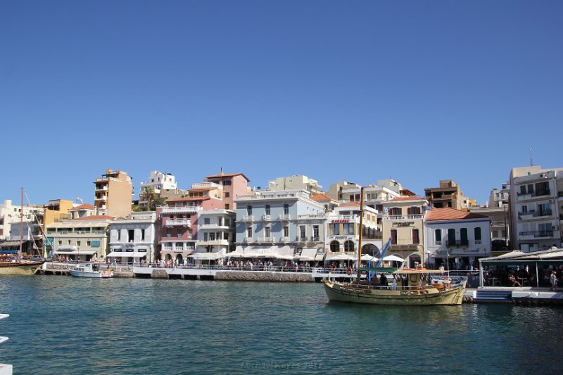 IMG_9358.JPG - Harbor