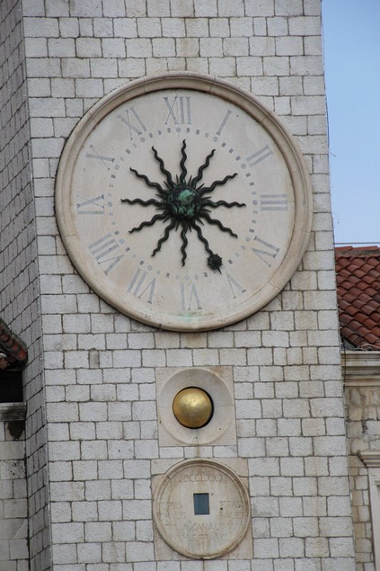 IMG_7676.JPG - All the clocks have a moon phase dial which was very important to the fishermen.  
