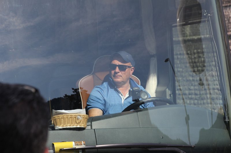 IMG_8555.JPG - Bus driver